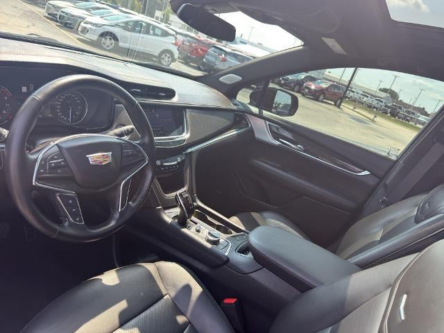 2021 Cadillac XT5 AWD 4dr Premium Luxury
