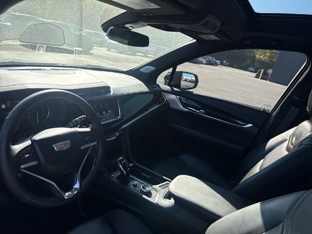 2024 Cadillac XT6 AWD 4dr Premium Luxury