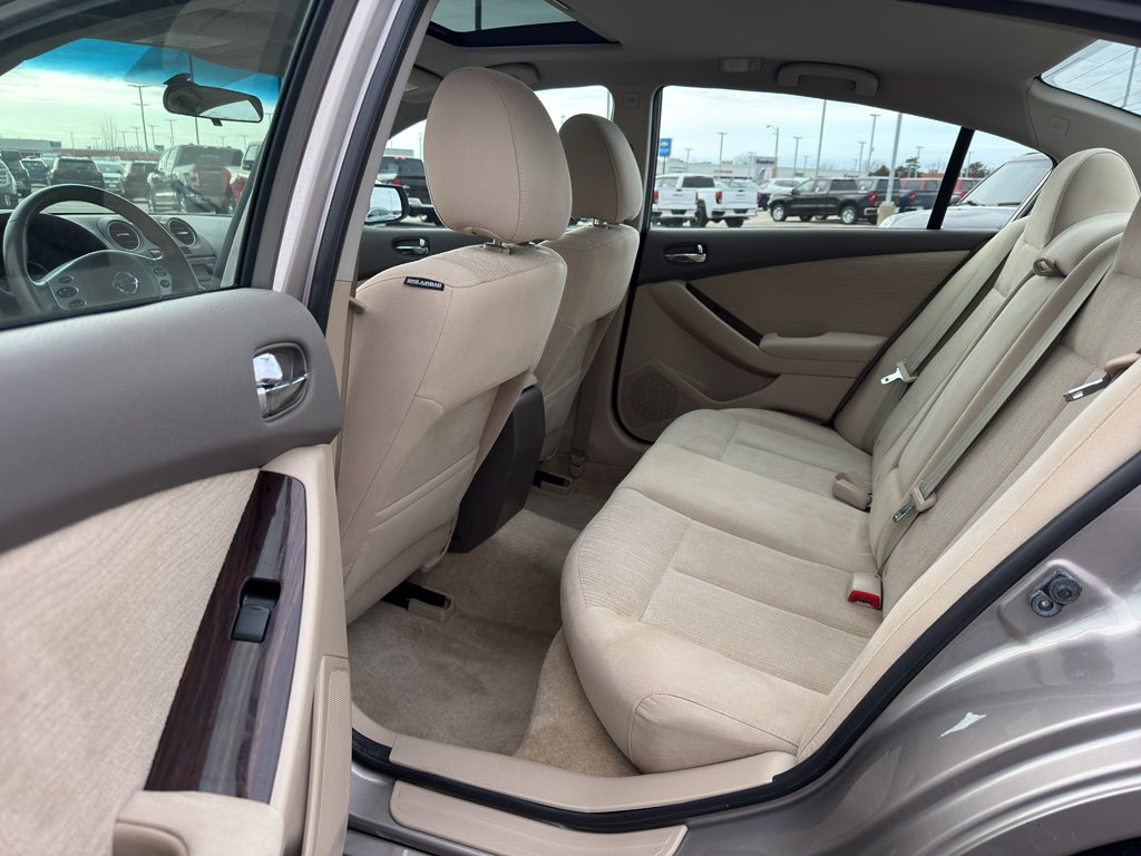 2012 Nissan Altima 4dr Sdn I4 CVT 2.5 S