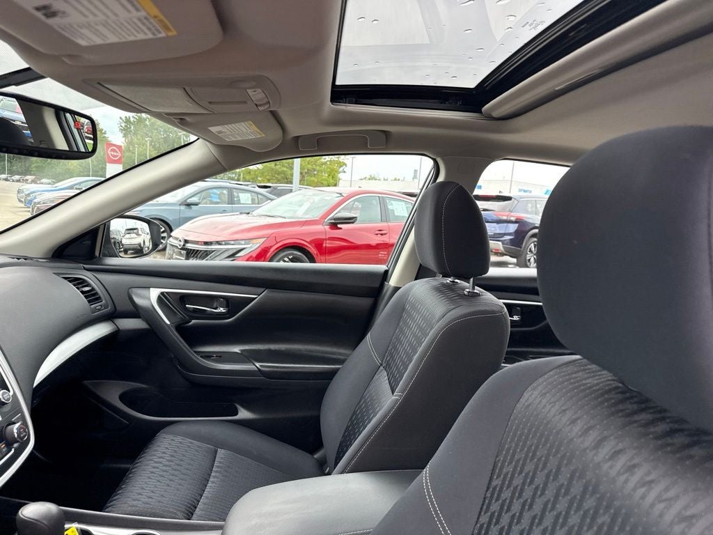 2017 Nissan Altima 2.5 SV Sedan