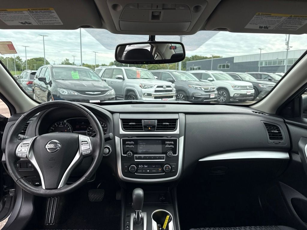 2017 Nissan Altima 2.5 SV Sedan