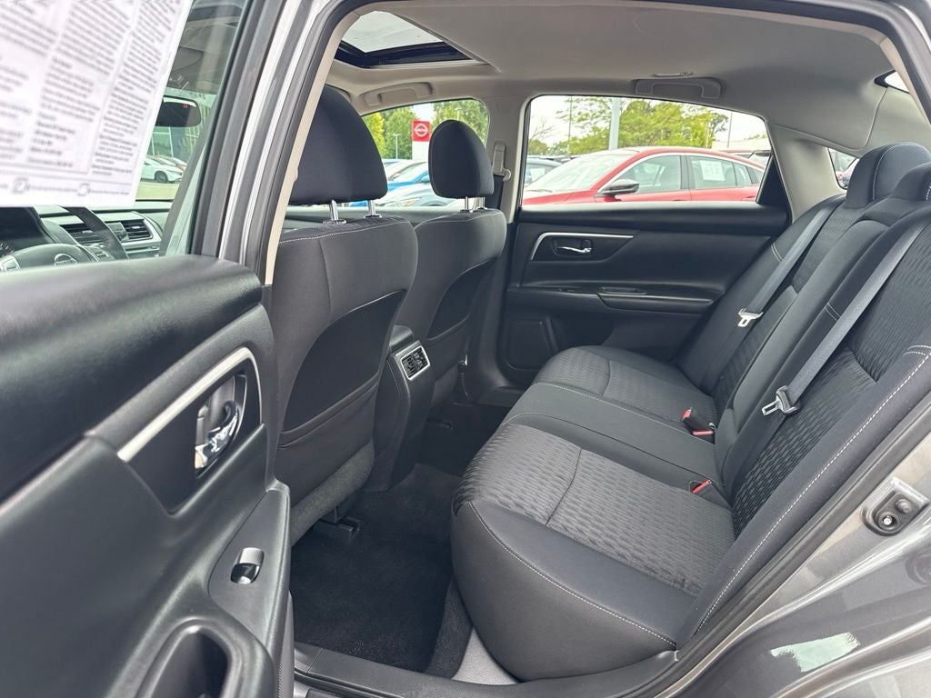 2017 Nissan Altima 2.5 SV Sedan