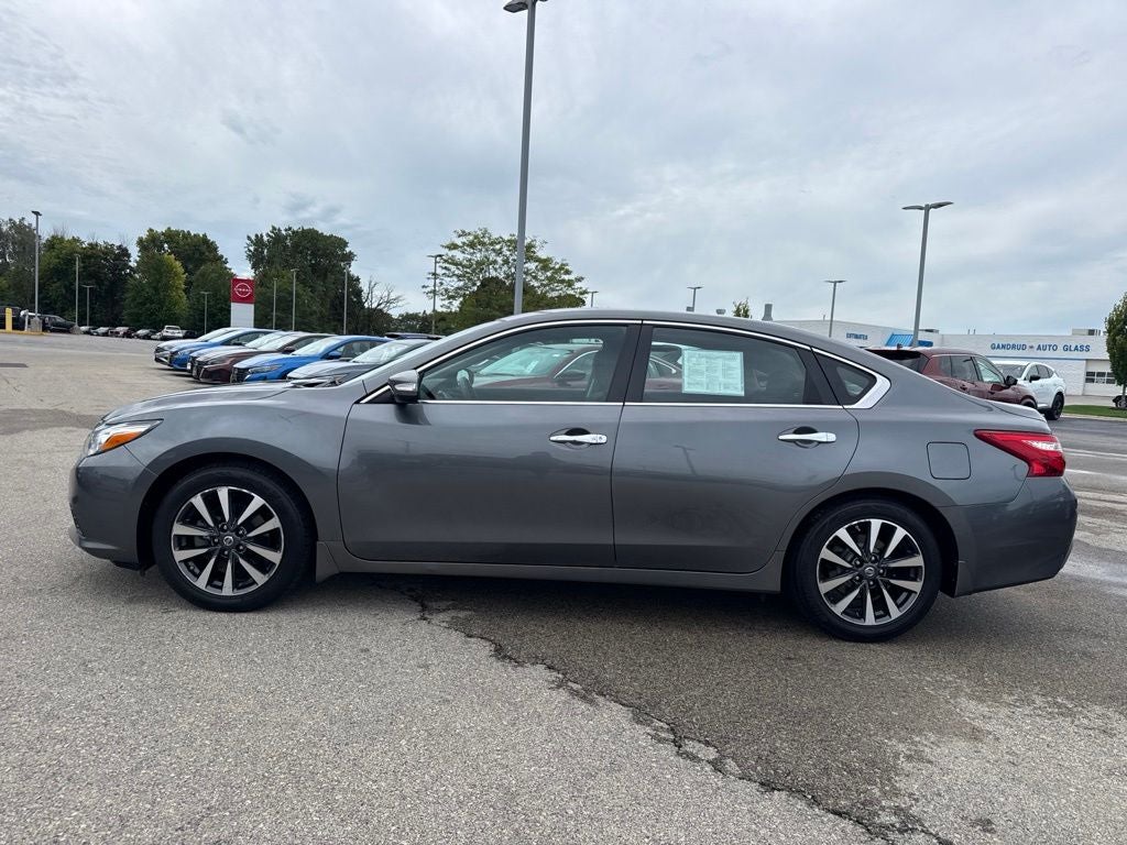 2017 Nissan Altima 2.5 SV Sedan