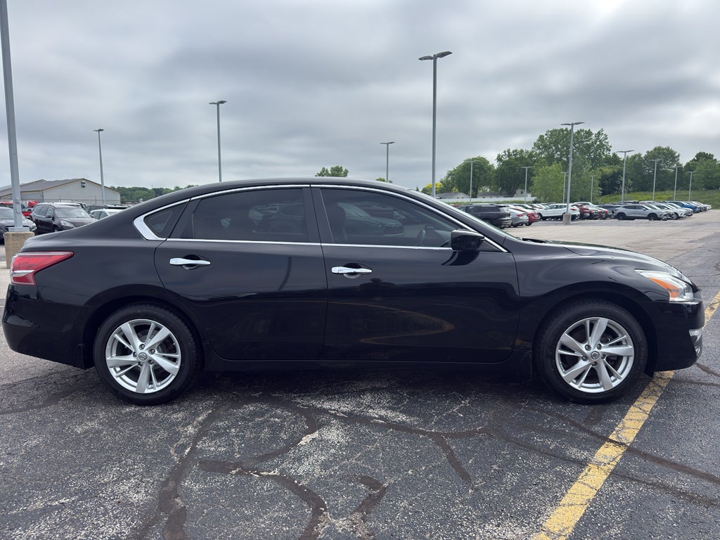 2013 Nissan Altima 4dr Sdn I4 2.5 SV