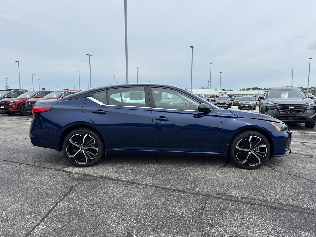 2024 Nissan Altima 2.5 SR AWD Sedan