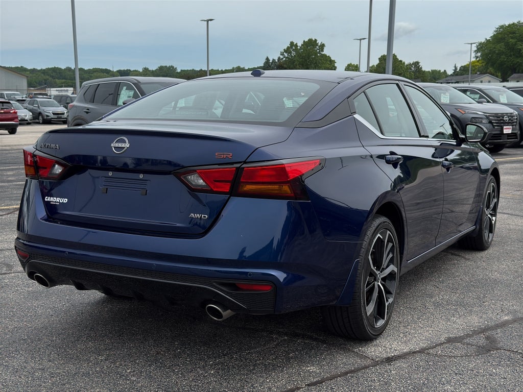 2024 Nissan Altima 2.5 SR AWD Sedan