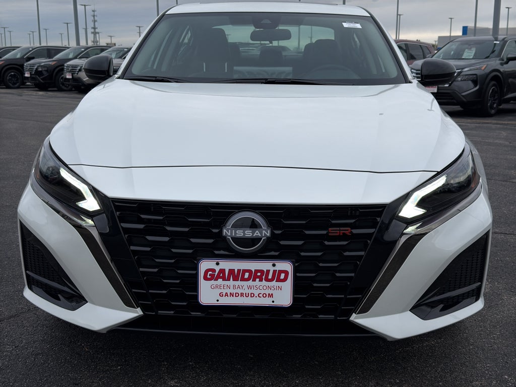 2025 Nissan Altima SR AWD