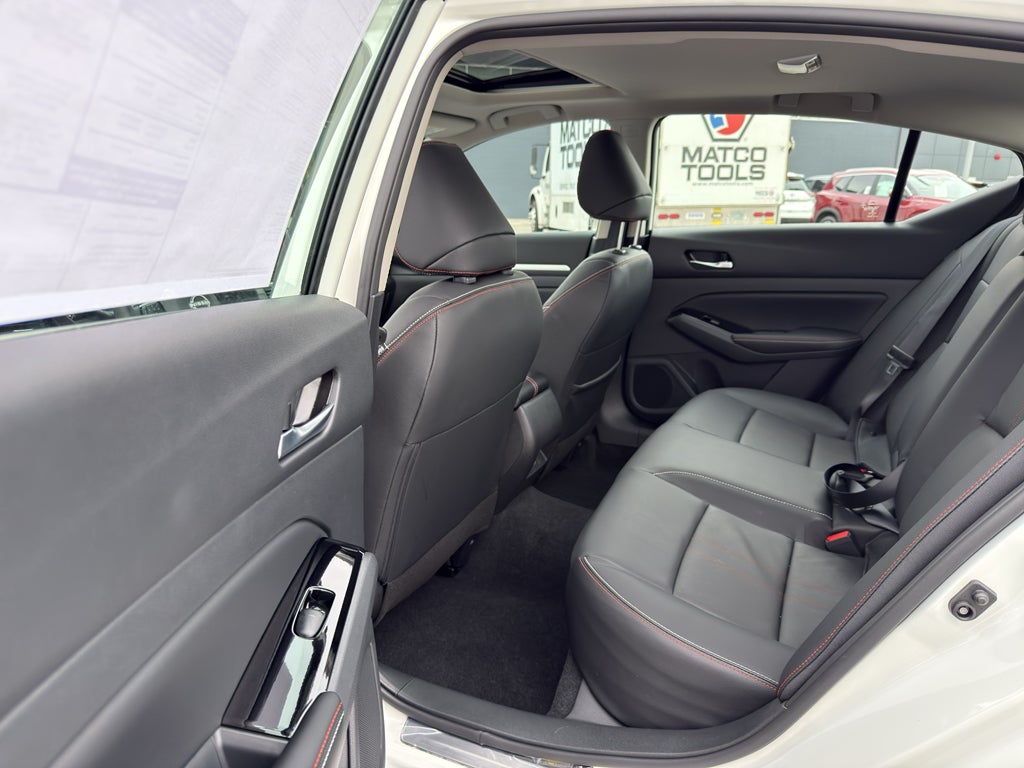 2025 Nissan Altima SR AWD