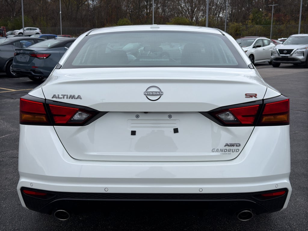 2025 Nissan Altima SR AWD