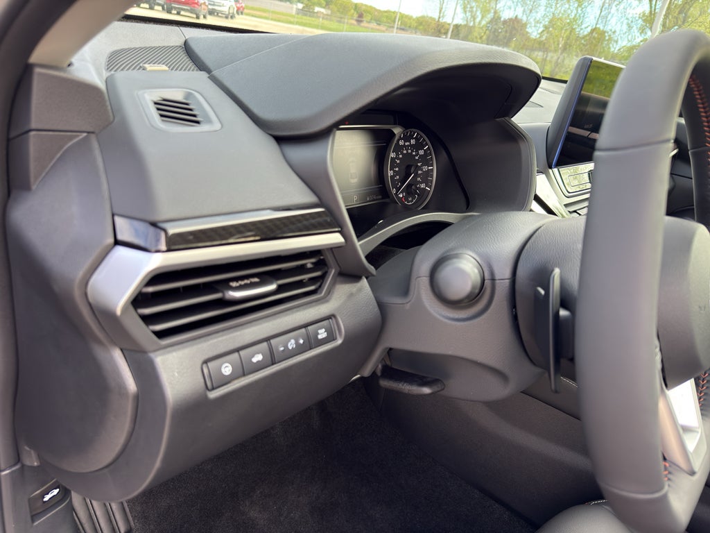 2026 Nissan Altima SR AWD