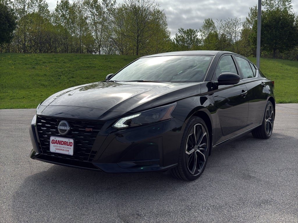 2026 Nissan Altima SR AWD