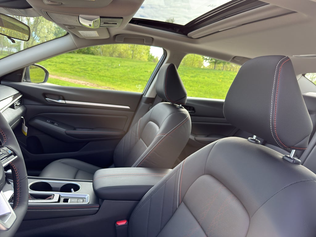 2026 Nissan Altima SR AWD