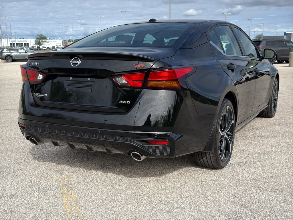 2026 Nissan Altima SR AWD