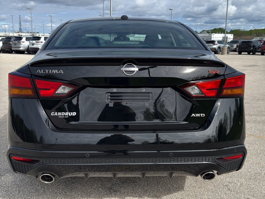 2026 Nissan Altima SR AWD
