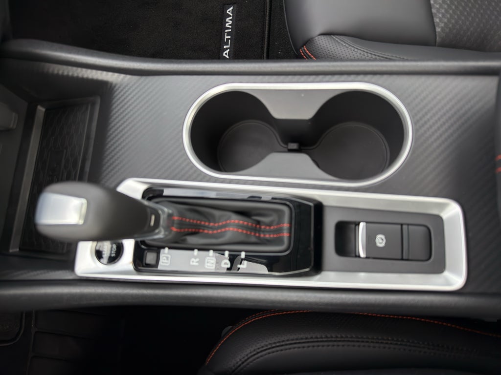 2026 Nissan Altima SR AWD