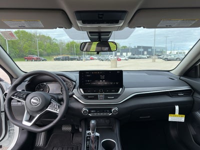 2026 Nissan Altima SR AWD