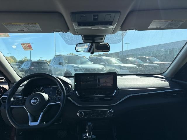 2024 Nissan Altima 2.5 SV Sedan