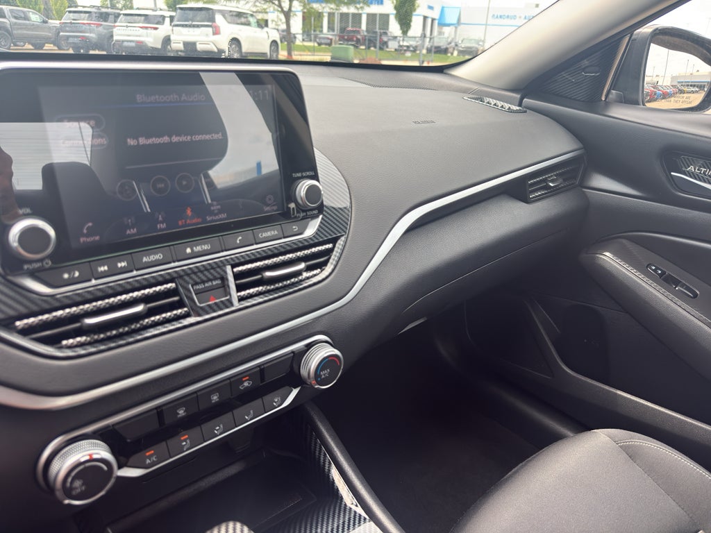 2022 Nissan Altima 2.5 SV Sedan