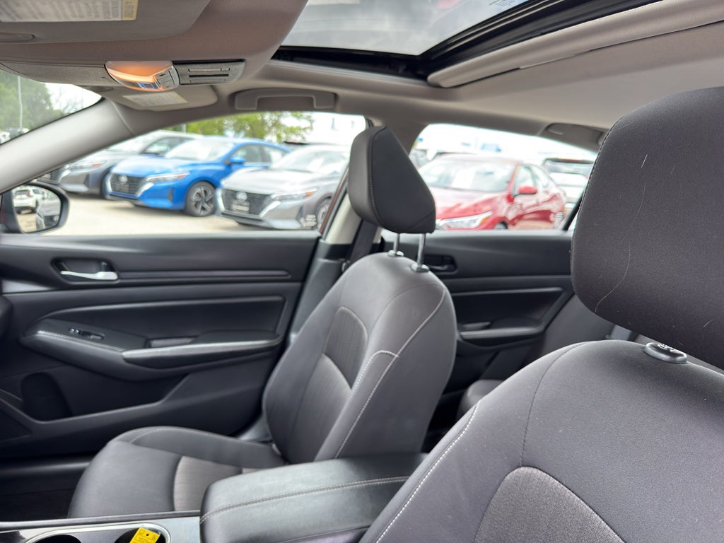 2024 Nissan Altima 2.5 SV Sedan