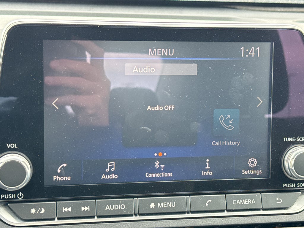 2024 Nissan Altima 2.5 SV Sedan