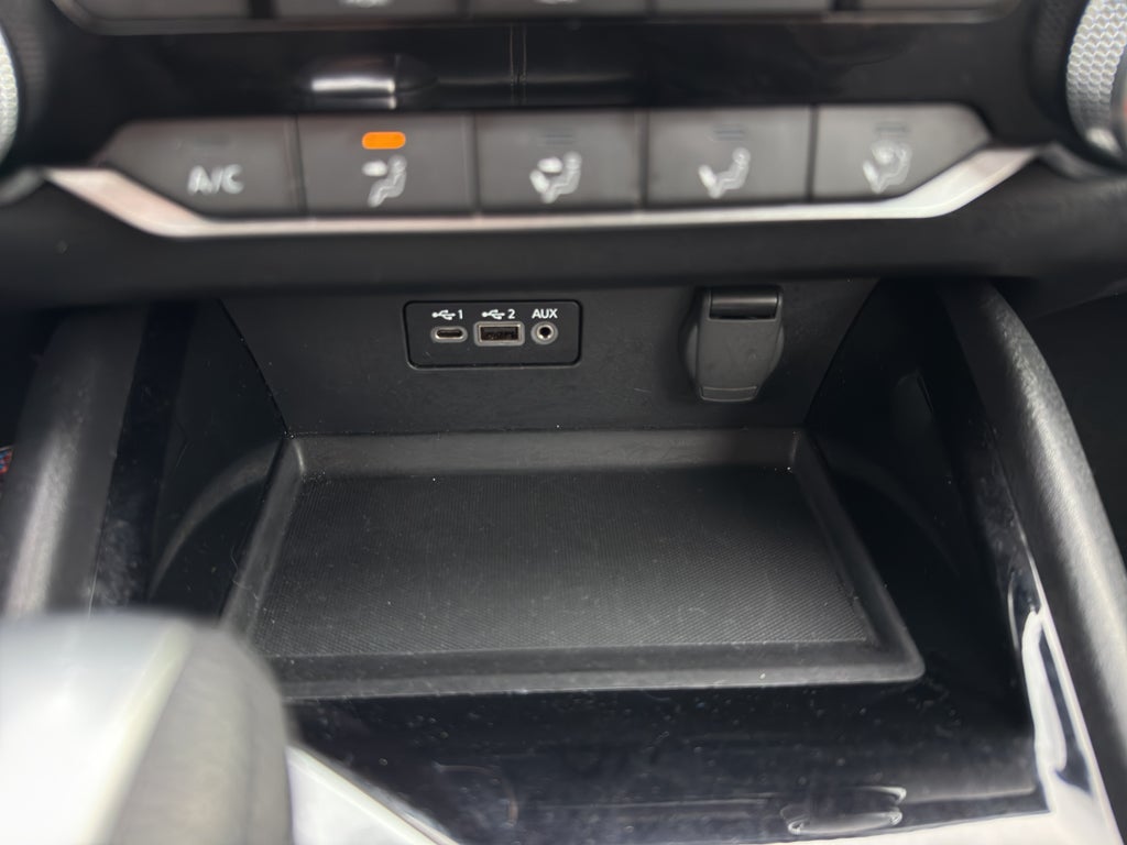 2024 Nissan Altima 2.5 SV Sedan