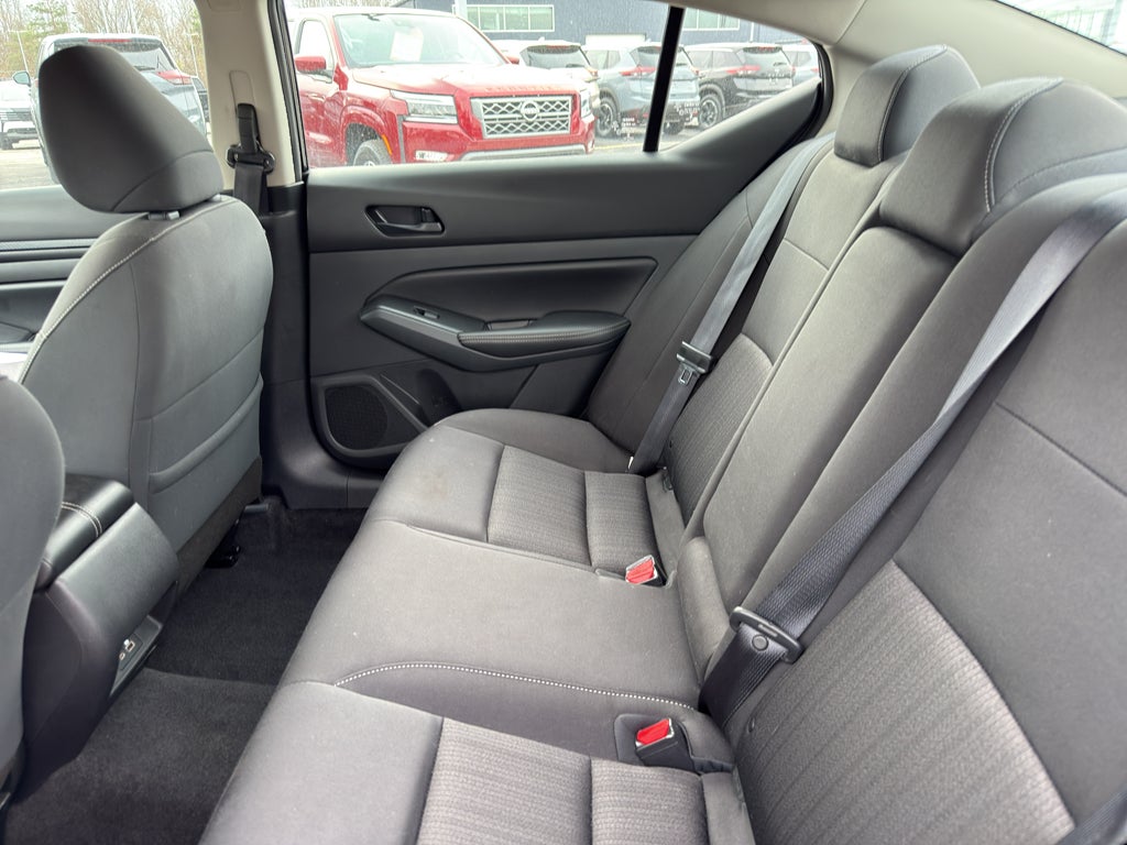 2024 Nissan Altima 2.5 SV Sedan