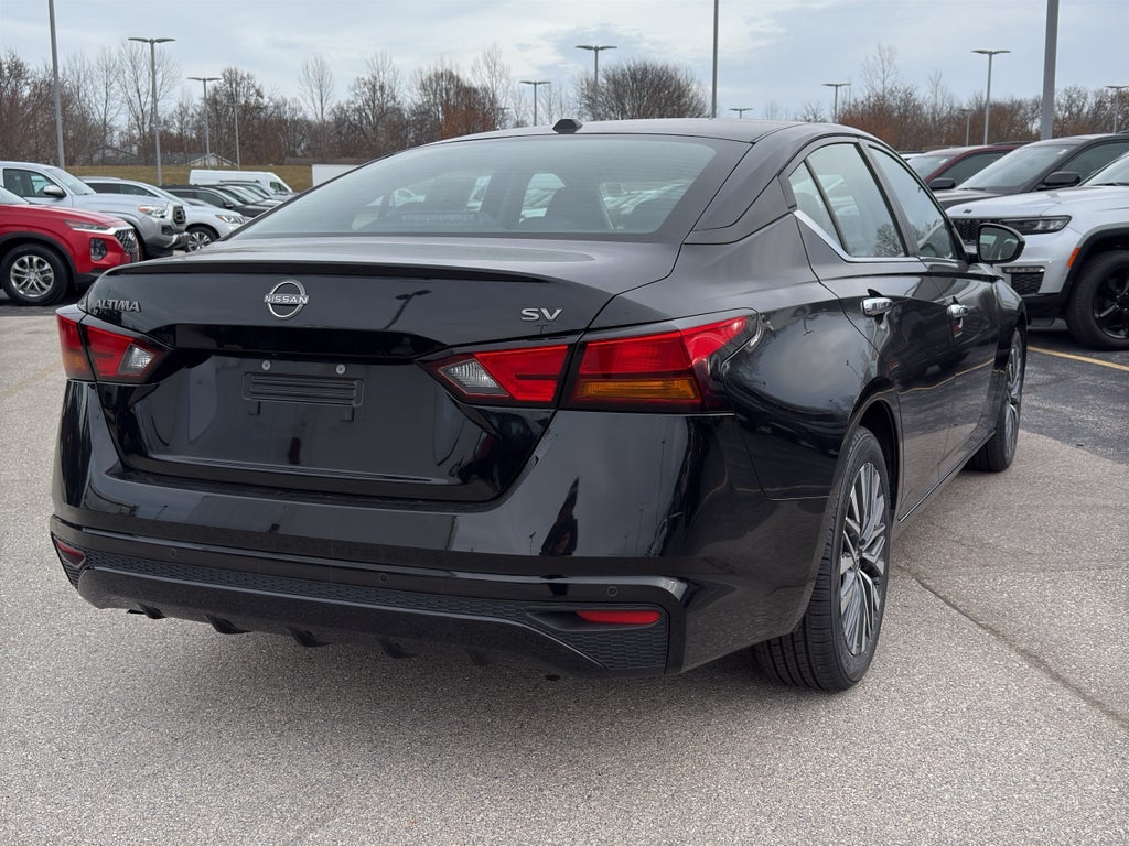 2024 Nissan Altima 2.5 SV Sedan