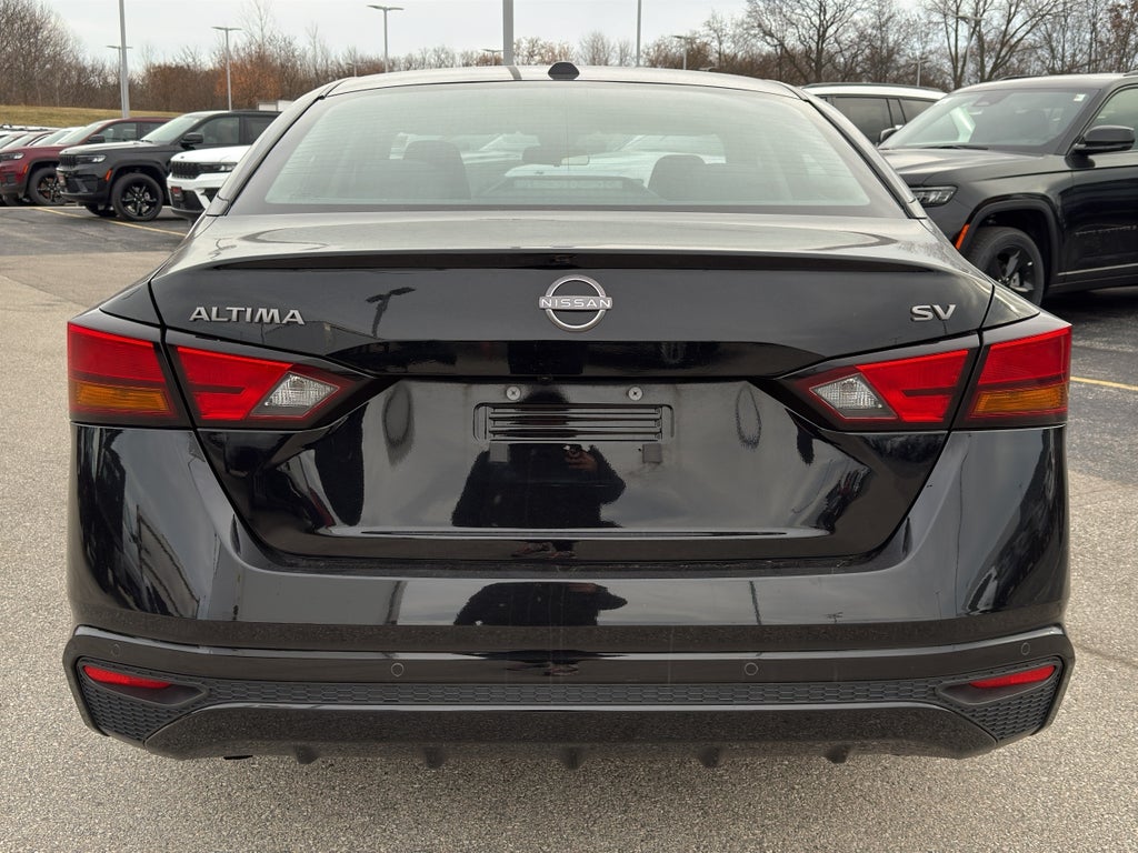 2024 Nissan Altima 2.5 SV Sedan