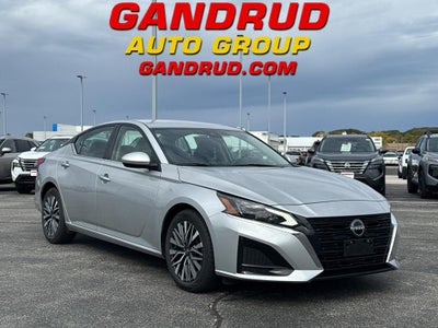 2023 Nissan Altima 2.5 SV Sedan