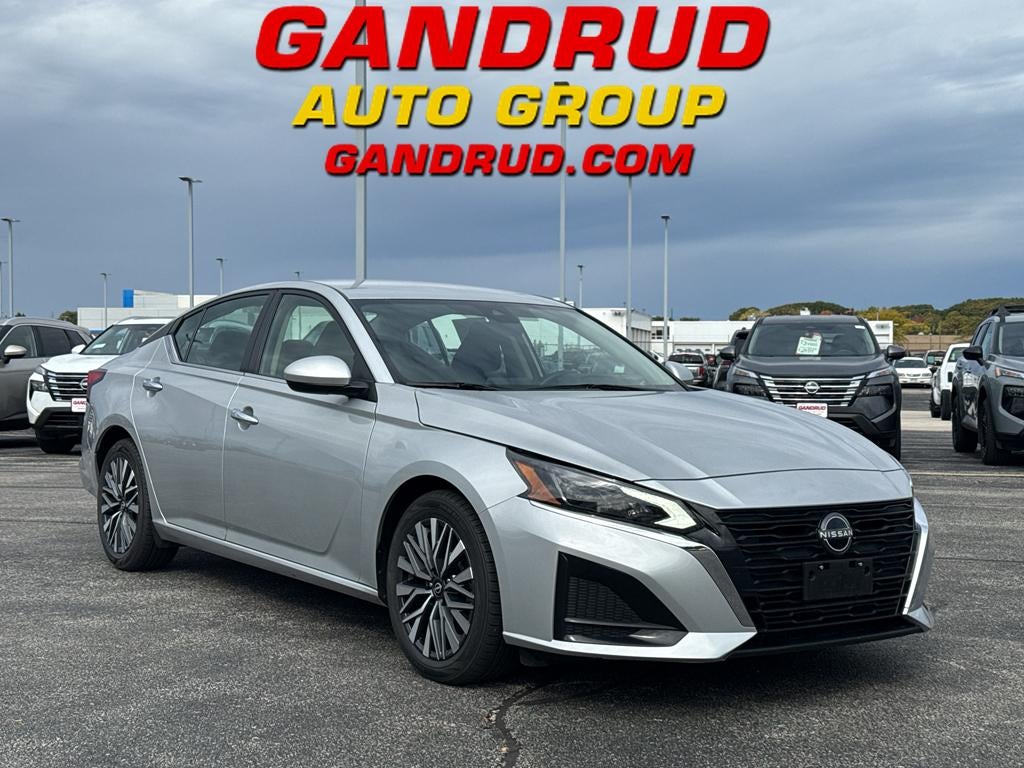 2023 Nissan Altima 2.5 SV Sedan