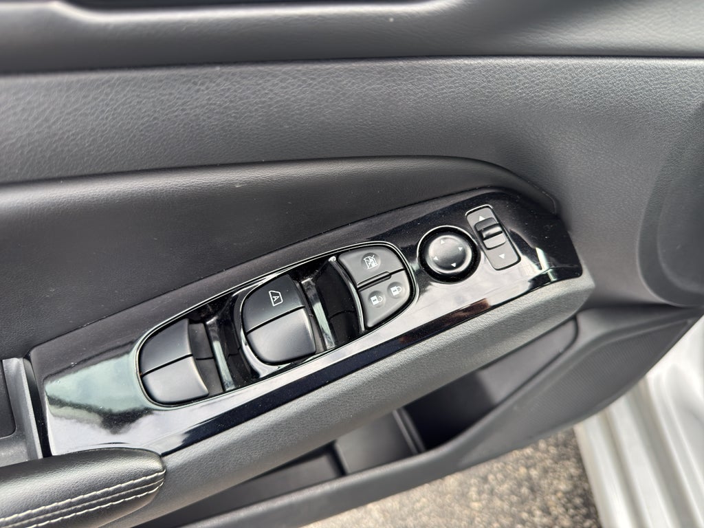 2023 Nissan Altima 2.5 SV Sedan