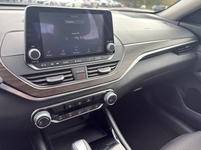 2023 Nissan Altima 2.5 SV Sedan