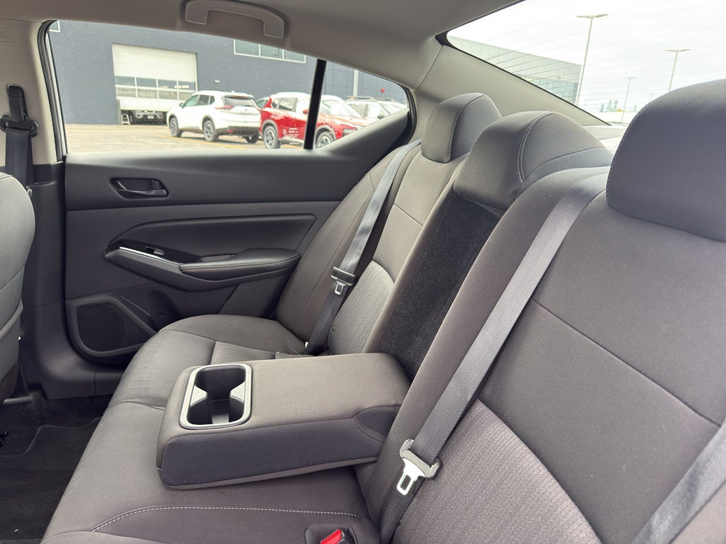 2023 Nissan Altima 2.5 SV Sedan