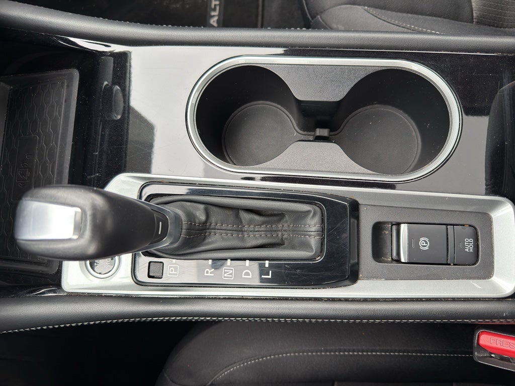 2024 Nissan Altima 2.5 SV Sedan