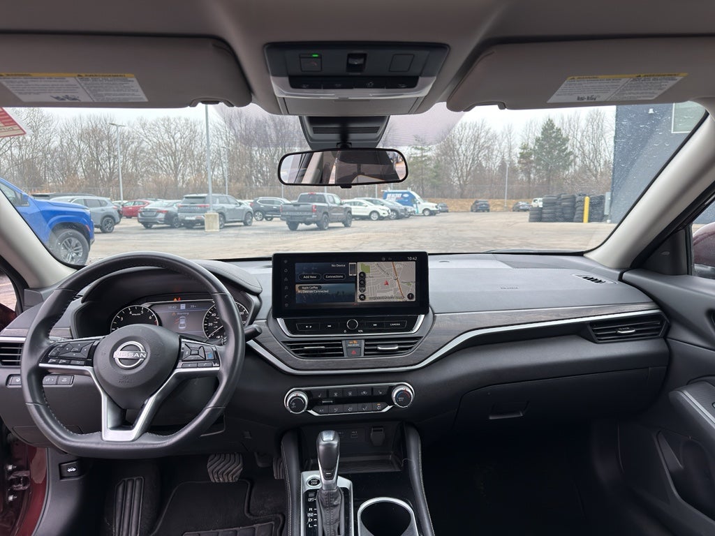 2024 Nissan Altima 2.5 SV Sedan