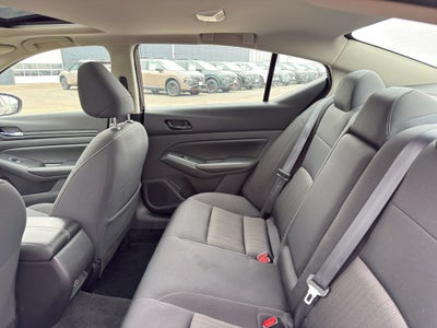 2024 Nissan Altima 2.5 SV Sedan