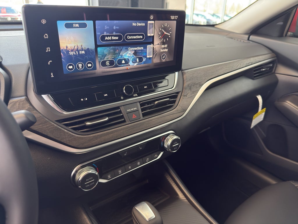 2026 Nissan Altima SV AWD