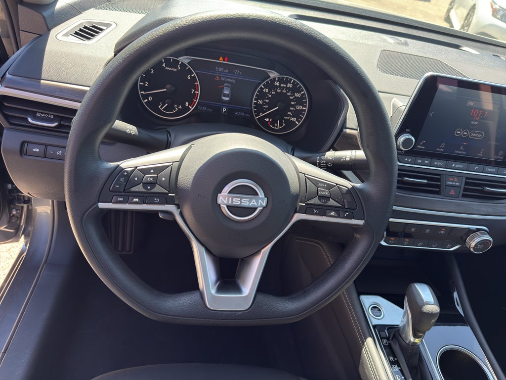 2023 Nissan Altima 2.5 SV AWD Sedan
