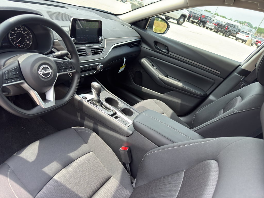 2026 Nissan Altima SV AWD