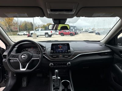 2024 Nissan Altima 2.5 SV AWD Sedan