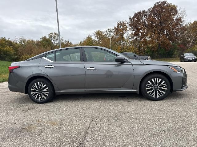 2024 Nissan Altima 2.5 SV AWD Sedan