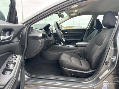 2024 Nissan Altima 2.5 SV AWD Sedan