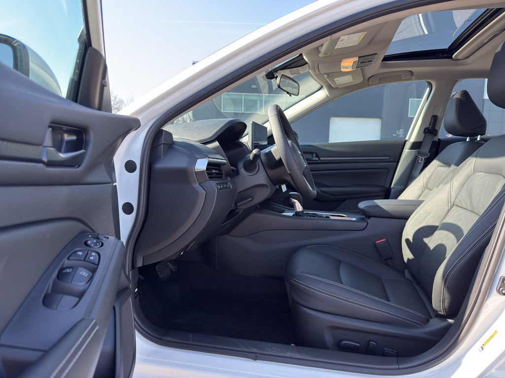 2026 Nissan Altima SV AWD