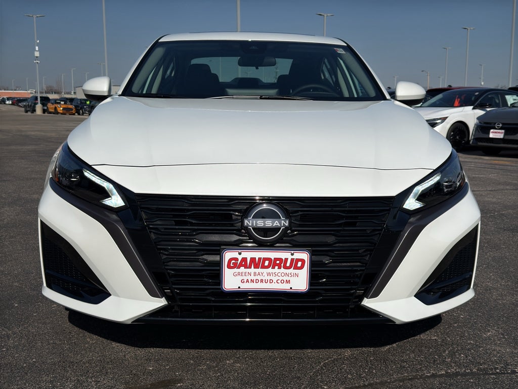 2026 Nissan Altima SV AWD