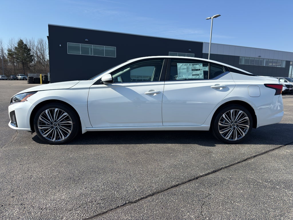 2026 Nissan Altima SV AWD