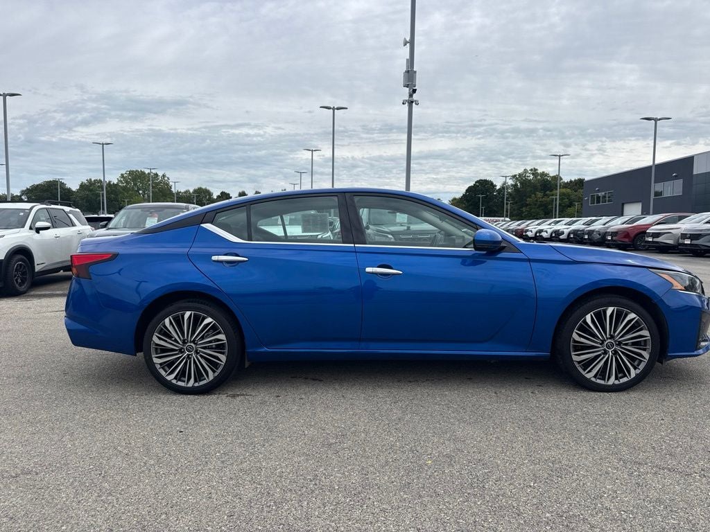 2025 Nissan Altima SL AWD