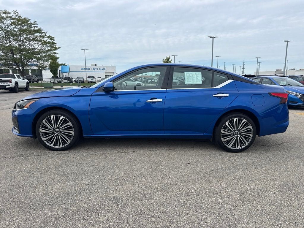 2025 Nissan Altima SL AWD