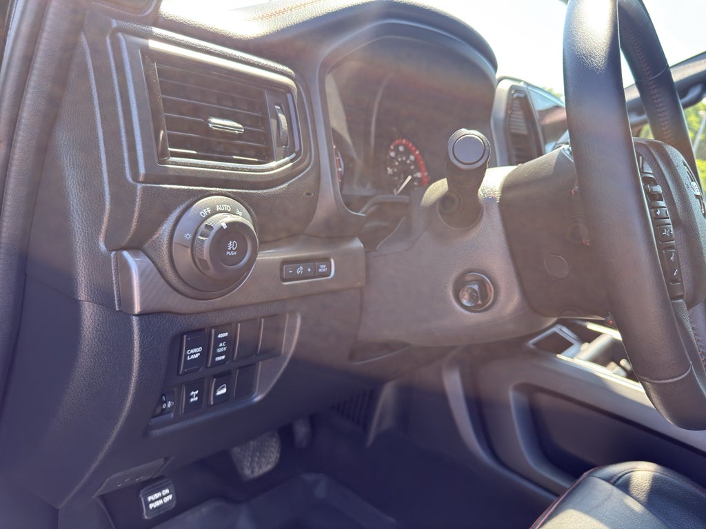 2023 Nissan Titan 4x4 Crew Cab PRO-4X