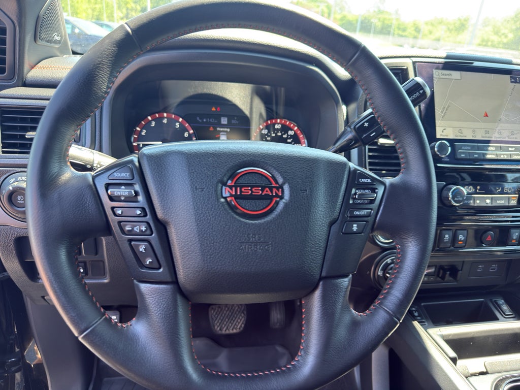 2023 Nissan Titan 4x4 Crew Cab PRO-4X