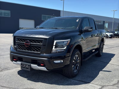 2023 Nissan Titan 4x4 Crew Cab PRO-4X